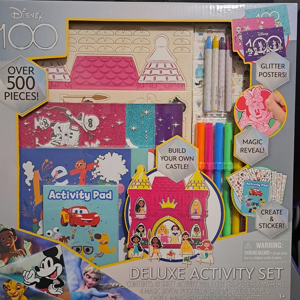 Disney's 100 Deluxe Activity Kit!